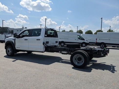 New 2025 Ford F550 4x4 Crew Cab Super Duty image 6