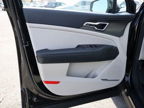 New 2026 Kia Sportage EX w/ EX Panorama Roof Package image 21