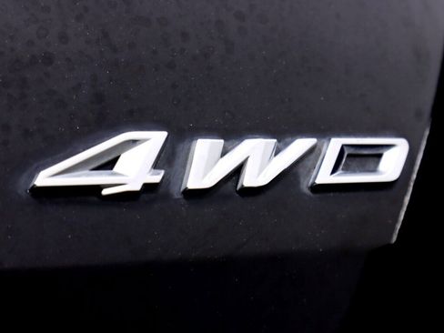 Used 2023 Ford Explorer XLT w/ Equipment Group 202A image 38