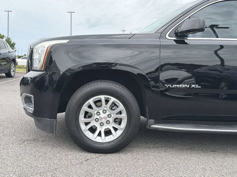 Used 2018 GMC Yukon XL SLT RWD image 9