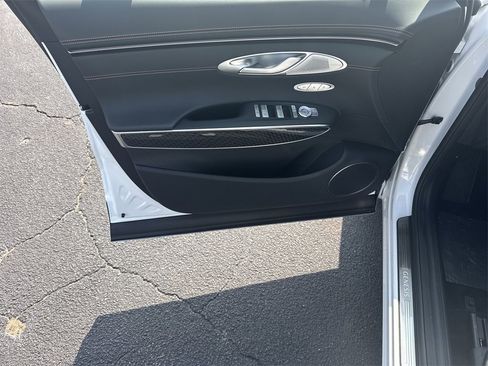 New 2026 Genesis GV70 3.5T Sport Prestige image 10