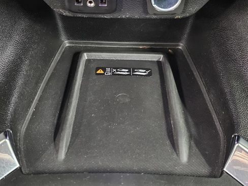 Used 2024 Chevrolet Traverse LT w/ LPO, Floor Liner Package AWD/4WD image 23