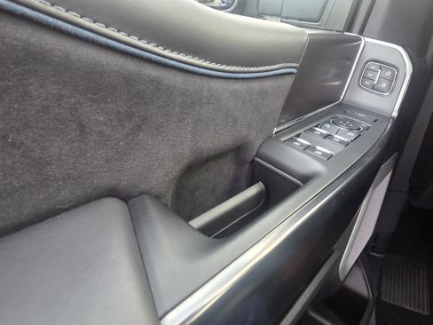 New 2026 Ford F250 Platinum image 22