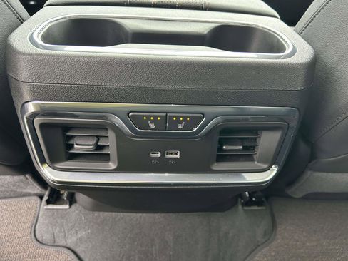 Used 2024 Chevrolet Silverado 1500 High Country w/ Midnight Edition image 16