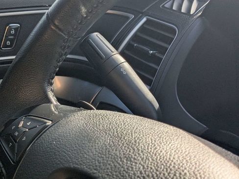 Used 2016 Ford Explorer XLT FWD image 20