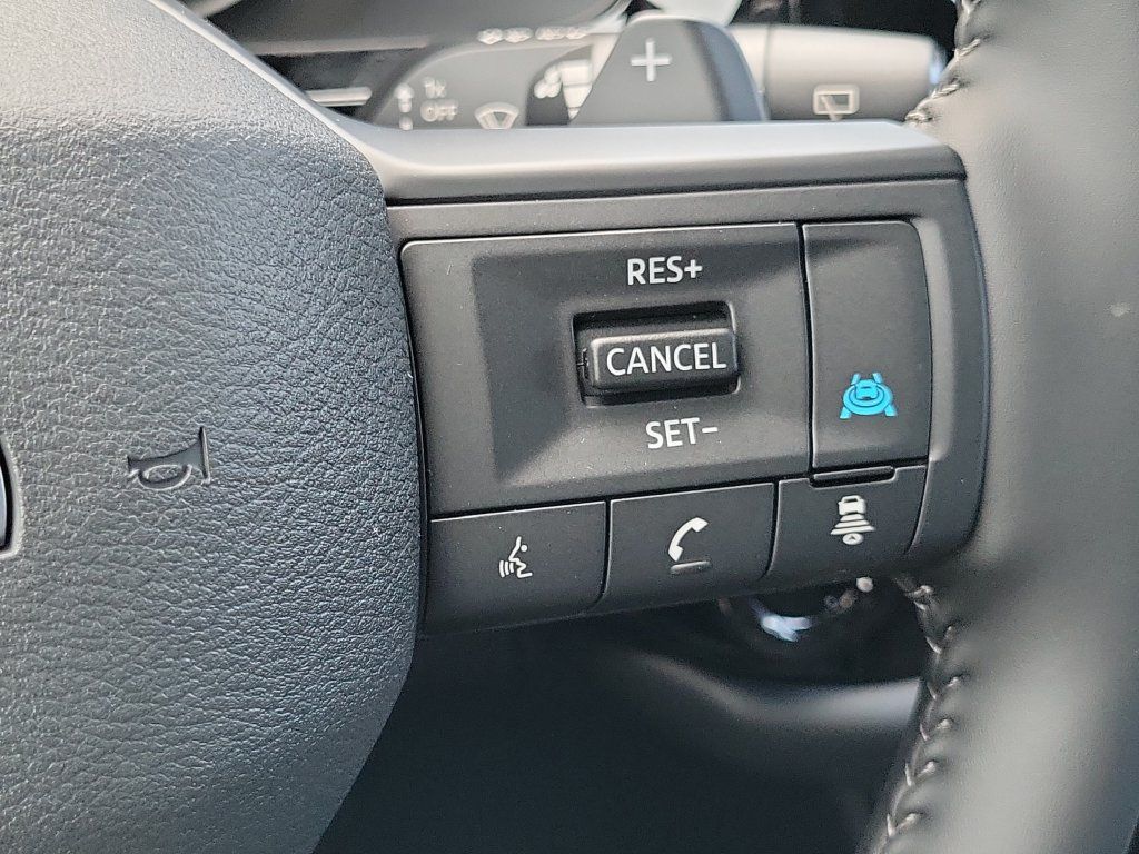 New 2026 Nissan Pathfinder SV FWD image 30