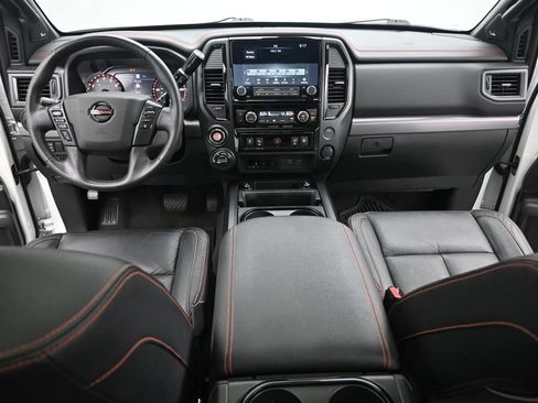 Used 2021 Nissan Titan PRO-4X w/ Pro-4x Convenience Package AWD/4WD image 23