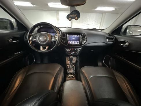 Used 2020 Jeep Compass Limited AWD/4WD image 19