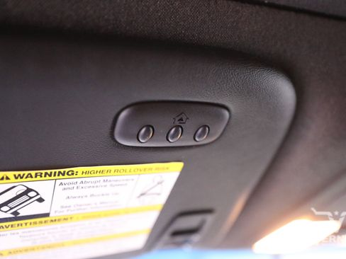 Used 2015 Ford F250 Lariat w/ Lariat Ultimate Package image 28