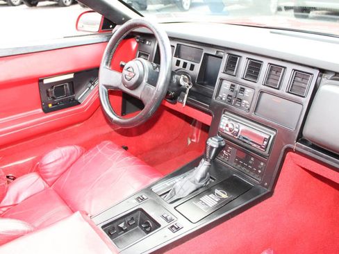 Used 1989 Chevrolet Corvette Convertible image 20