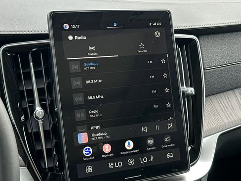 New 2026 Volvo XC90 T8 Ultra w/ Lounge Package AWD/4WD image 17