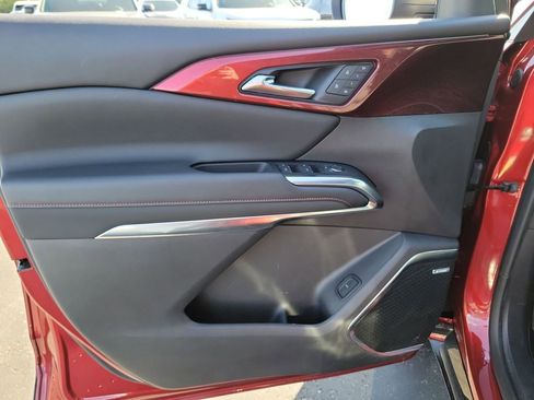 Certified 2024 Chevrolet Traverse RS w/ LPO, Floor Liner Package image 22