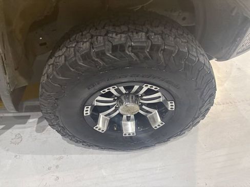 Used 2007 Toyota FJ Cruiser 4WD image 35