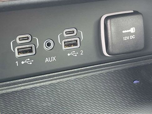 New 2025 Jeep Grand Cherokee L Altitude image 31