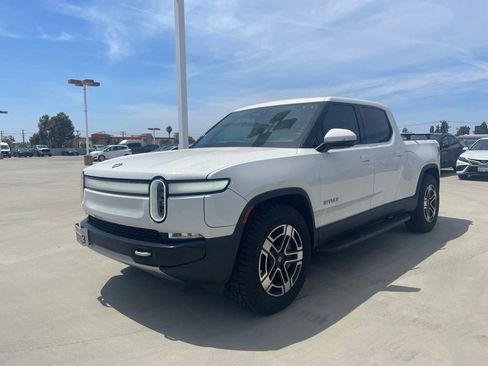Used 2024 Rivian R1T Adventure AWD/4WD image 5