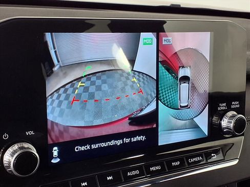 Used 2024 Mitsubishi Outlander SE image 19