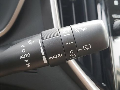 New 2026 Subaru Ascent Touring image 25