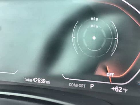 Used 2022 BMW X5 sDrive40i w/ Premium Package image 19