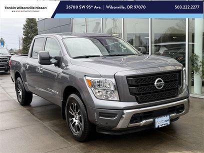 Used 2020 Nissan Titan SV w/ SV Convenience Package