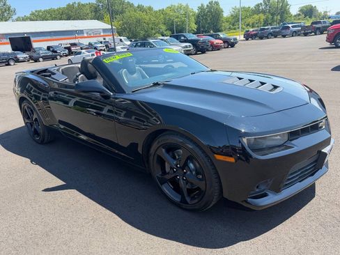 Used 2014 Chevrolet Camaro SS w/ RS Package RWD image 7