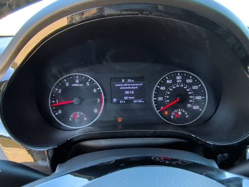 Used 2023 Kia Seltos Nightfall Edition image 19