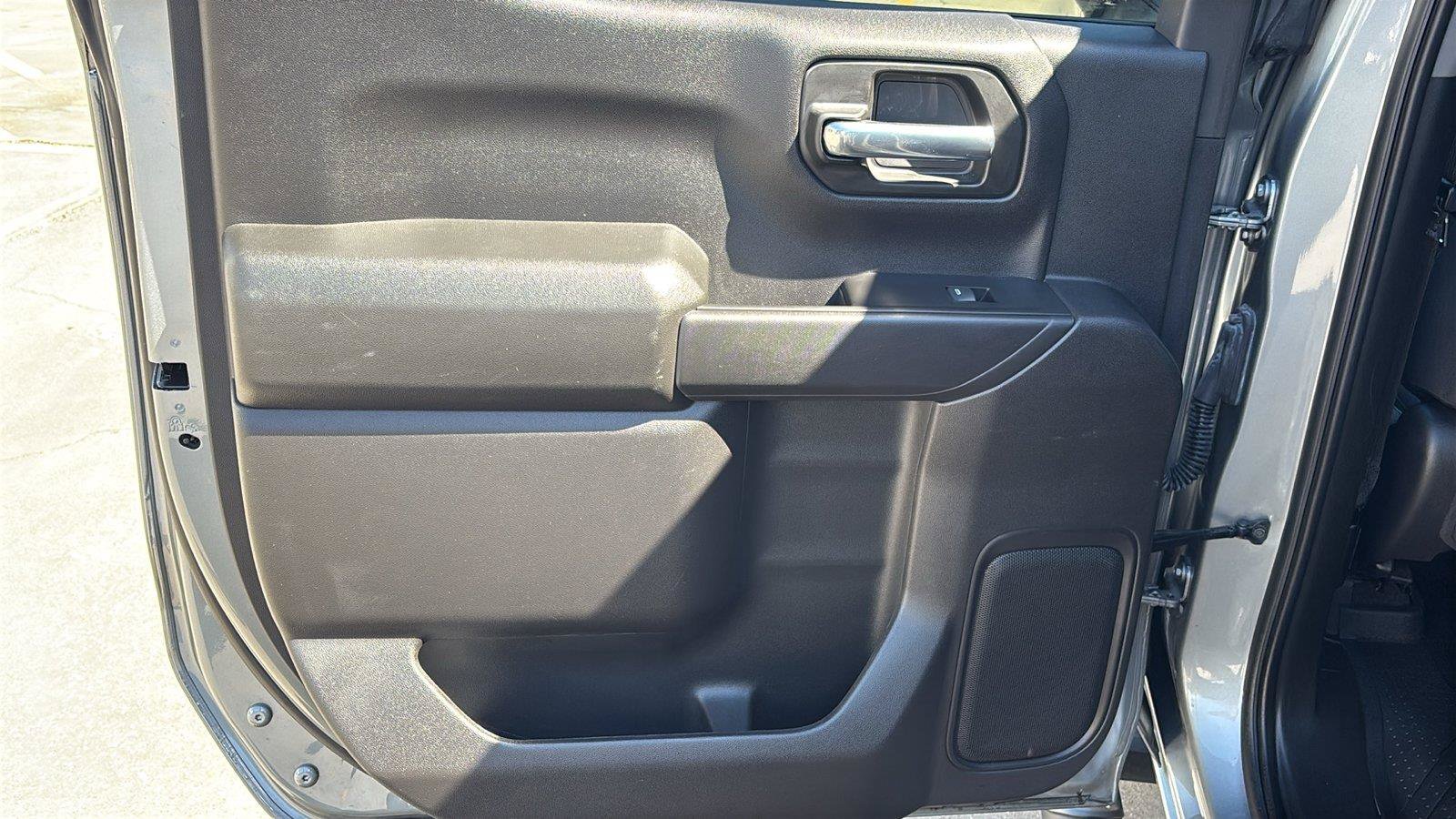 Certified 2024 Chevrolet Silverado 1500 Custom w/ Turbomax Blackout Package RWD image 19