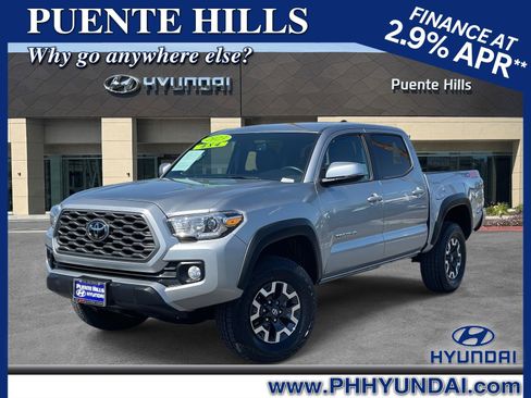 Used 2023 Toyota Tacoma TRD Off-Road image 1