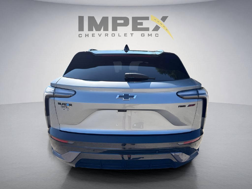 Used 2025 Chevrolet Blazer EV SS AWD/4WD image 4