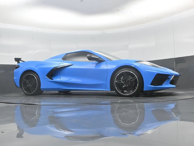 Used 2022 Chevrolet Corvette Stingray Convertible RWD image 53