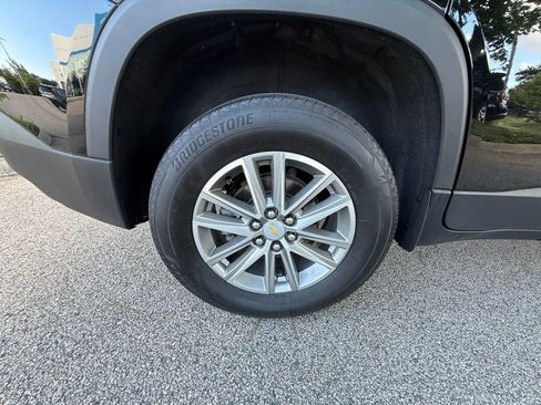 Used 2023 Chevrolet Traverse LT w/ LPO, Floor Liner Package AWD/4WD image 33