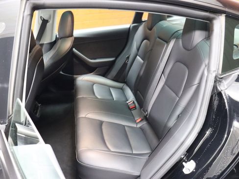 Used 2023 Tesla Model 3 Standard Range image 46