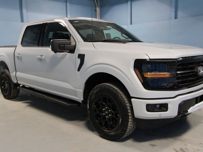 New 2025 Ford F150 XLT w/ Equipment Group 302A MID