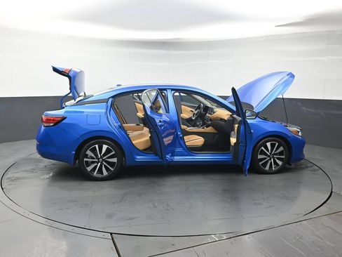 Used 2023 Nissan Sentra SV w/ SV Premium Package FWD image 48