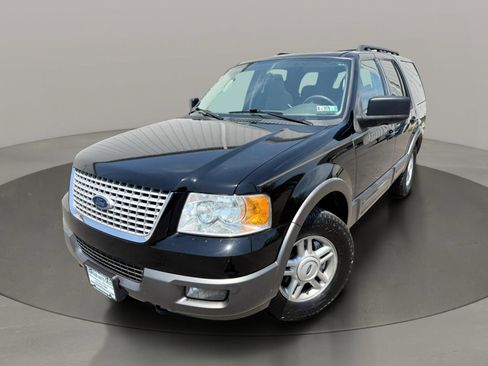 Used 2005 Ford Expedition XLT AWD/4WD image 30