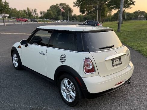 Used 2013 MINI Cooper Hardtop FWD image 5