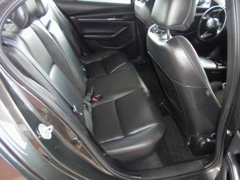 Used 2024 MAZDA MAZDA3 s FWD image 10