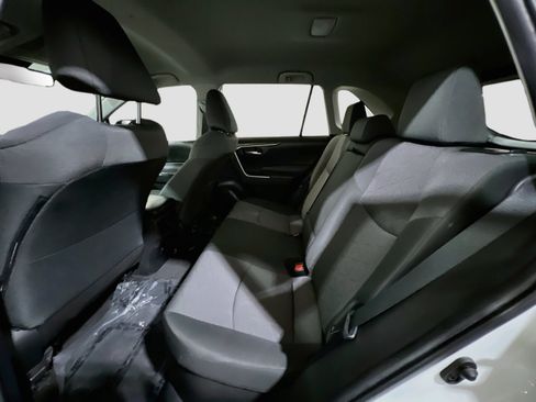Used 2023 Toyota RAV4 AWD Hybrid image 16