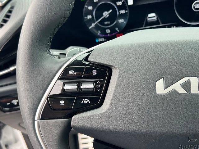 New 2026 Kia Niro Wave w/ Wave Preserve Package FWD image 22