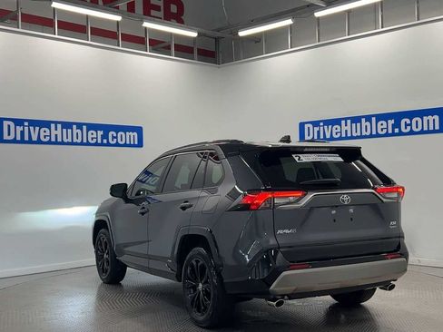Used 2025 Toyota RAV4 XSE AWD/4WD image 6
