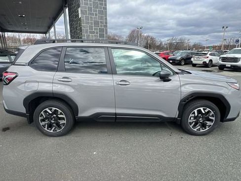 New 2026 Subaru Forester Premium AWD/4WD image 8