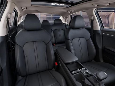 Used 2025 Kia K5 EX image 15