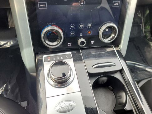 Used 2020 Land Rover Range Rover HSE image 27