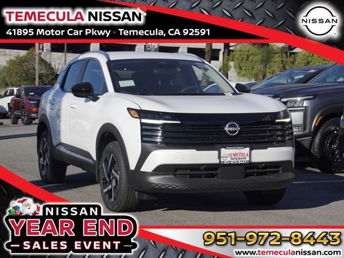 New 2026 Nissan Kicks SV image 1