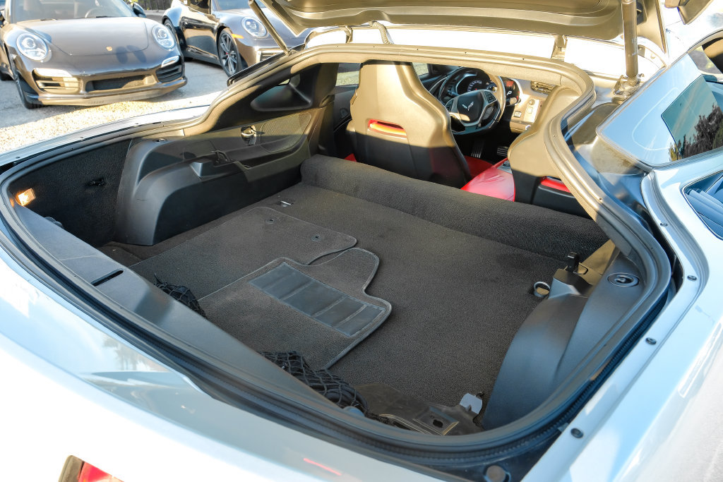 Used 2016 Chevrolet Corvette Stingray Coupe w/ 2LT Preferred Equipment Group RWD image 43