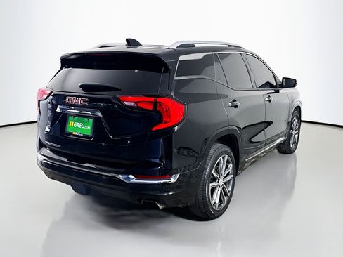 Used 2019 GMC Terrain Denali w/ Advanced Safety Package FWD image 10