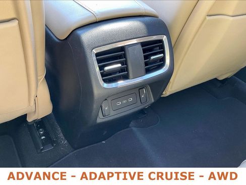 Used 2023 Acura RDX AWD w/ Advance Package image 10
