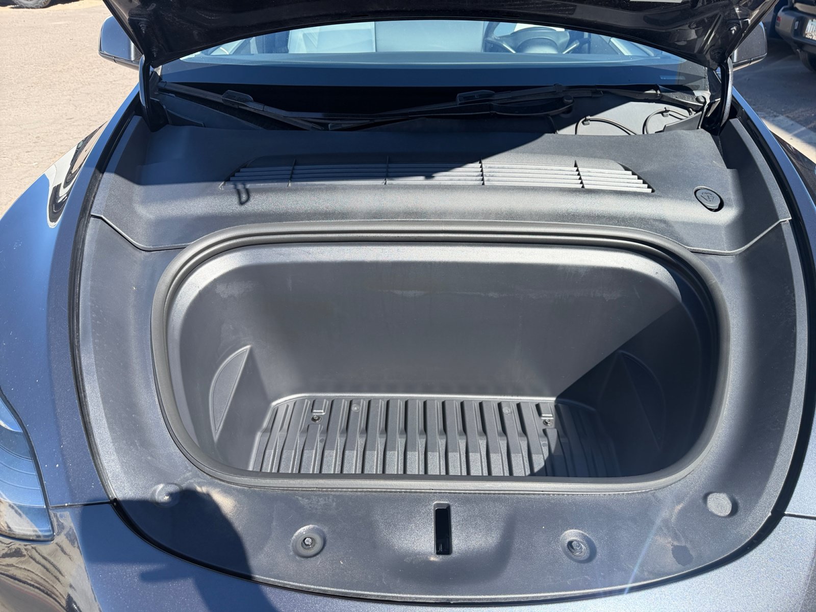Used 2024 Tesla Model Y Long Range RWD image 33