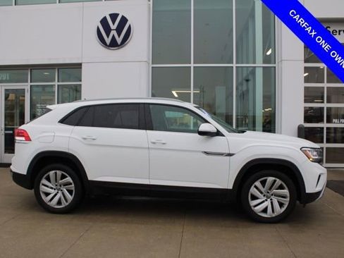 Used 2020 Volkswagen Atlas Cross Sport SE image 5