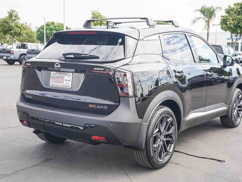 New 2026 Nissan Kicks SR w/ SR Premium Package image 7