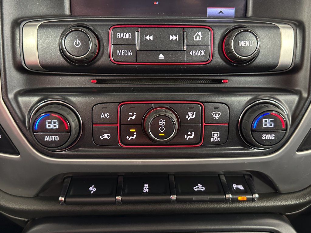 Used 2016 GMC Sierra 1500 SLT w/ SLT Premium Package AWD/4WD image 17